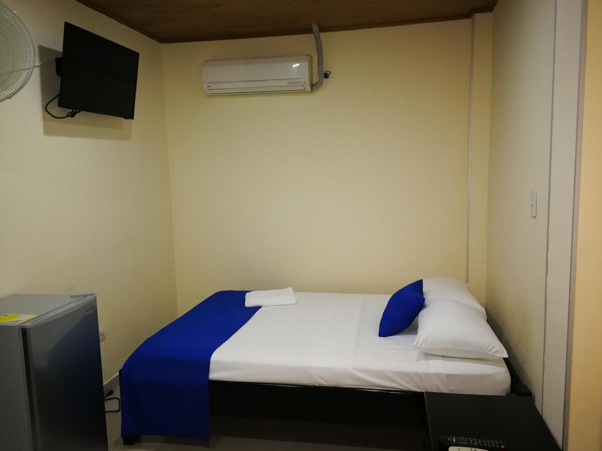 Hotel Zafiro Летисия Экстерьер фото
